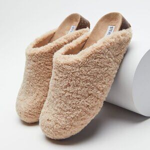 Steve Madden Slipper